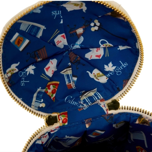 Brand New! Loungefly WB Gilmore Girls Dragonfly Inn Figural Teapot Crossbody Bag - Picture 5 of 11